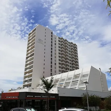 Apartment Concorde Sea View *